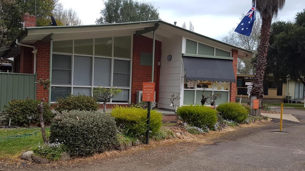 Myrtleford Holiday Park Exterior photo